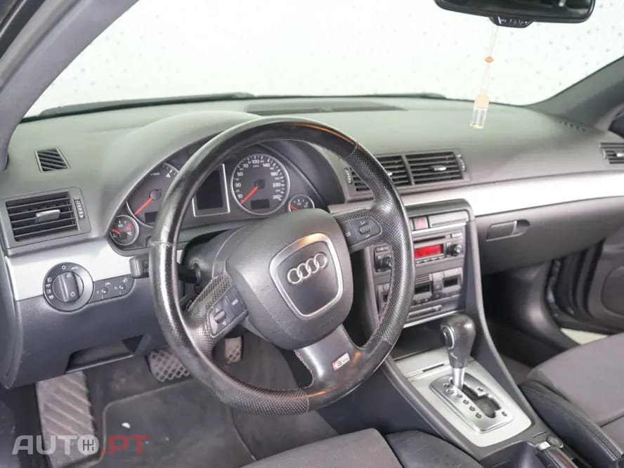 Audi A4 Avant 2.0 TDI S-line Multitronic