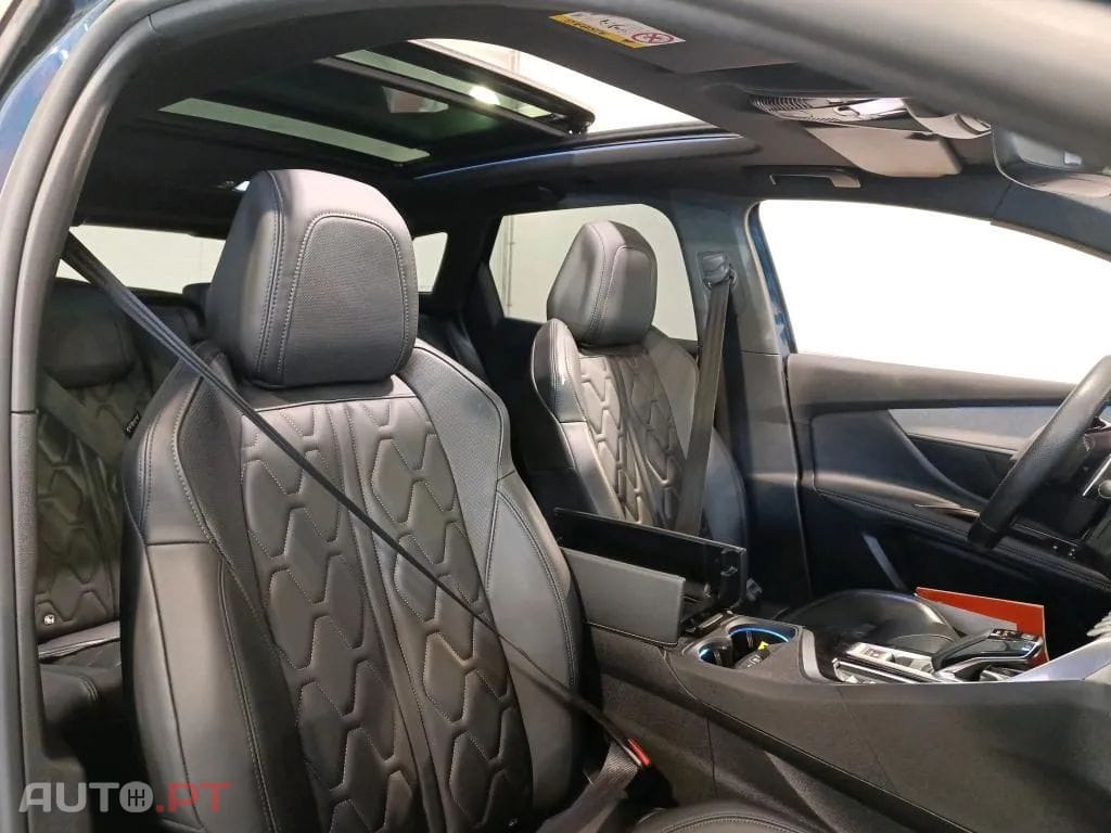 Peugeot 3008 1.6 Hybrid GT e-EAT8
