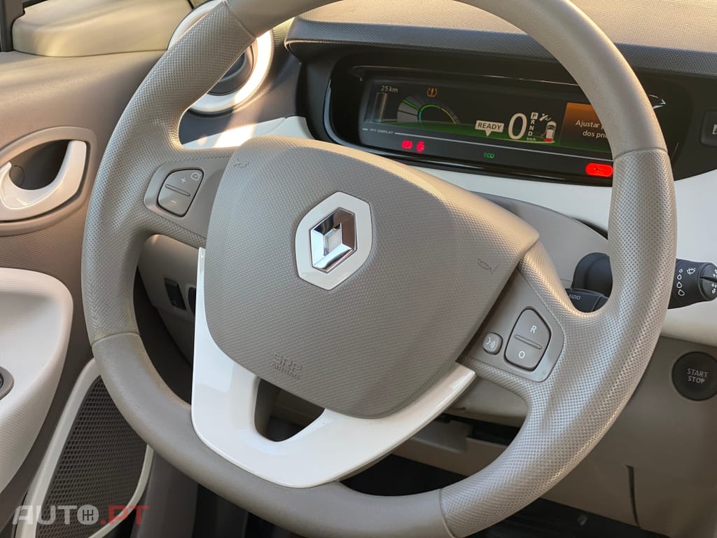 Renault Zoe (c/ Bateria) 41 kwh Life