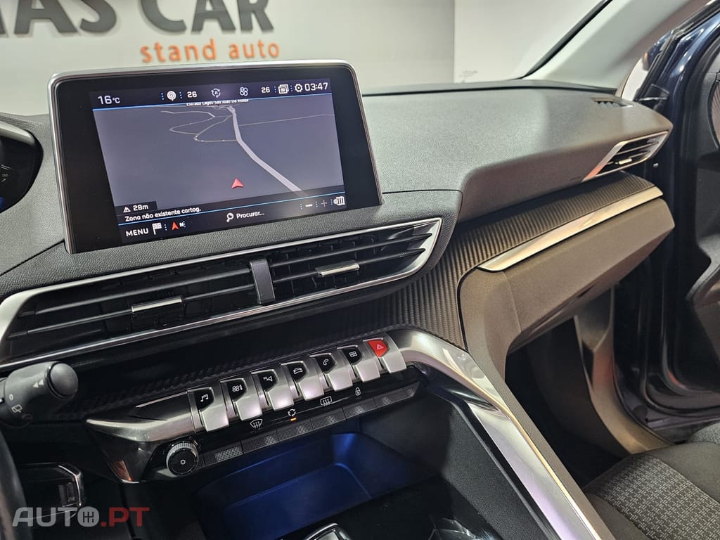 Peugeot 5008 1.6 BlueHDi Allure EAT6