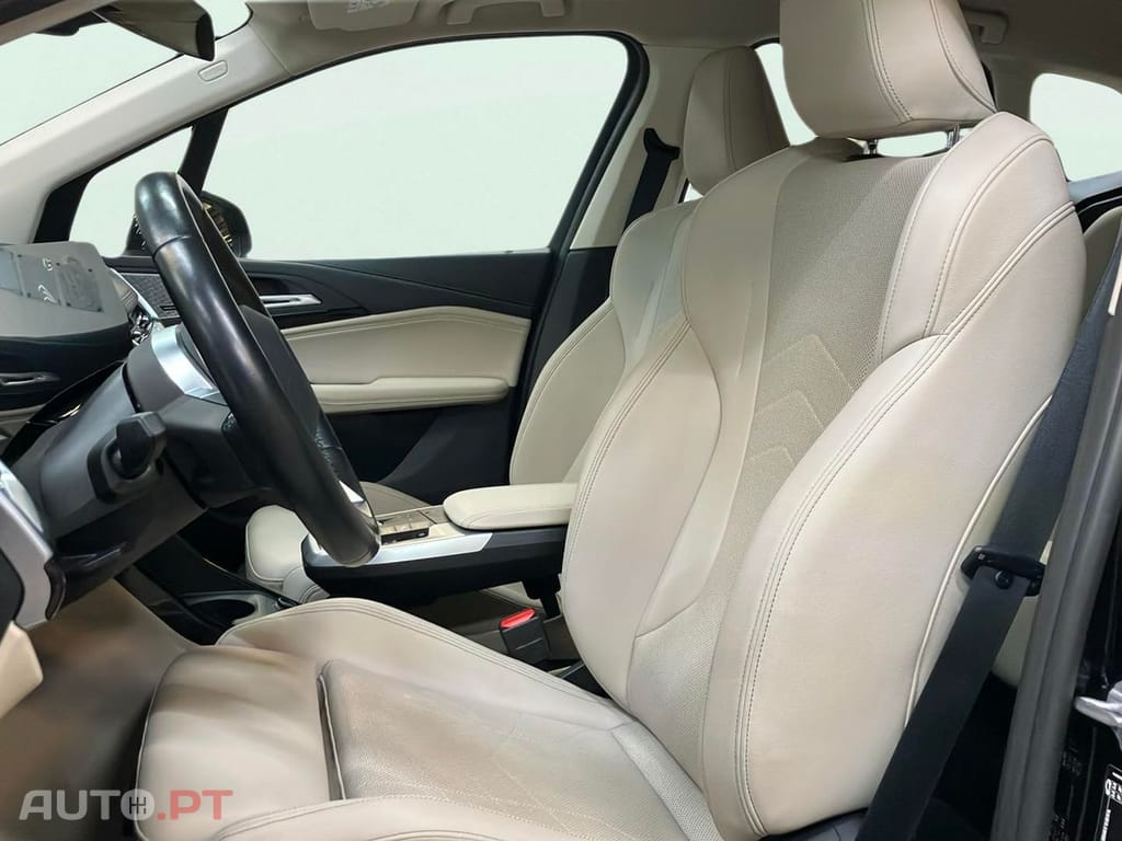 BMW 225 e xDrive Luxury