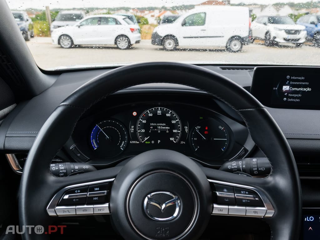 Mazda MX-30 e-SKYACTIV Advantage+Modern Confidence