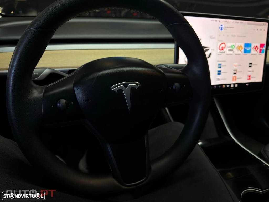 Tesla Model 3 Long Range AWD Dual Motor