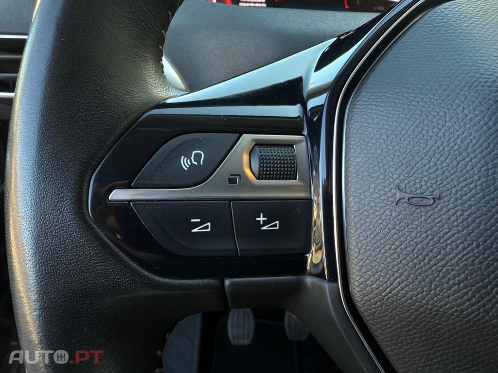 Peugeot 3008 BlueHDi 130 Stop & Start Active Pack