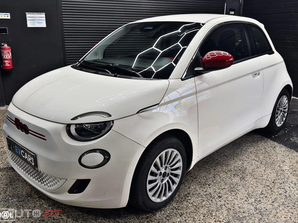 Fiat 500e 23,8kWh Red