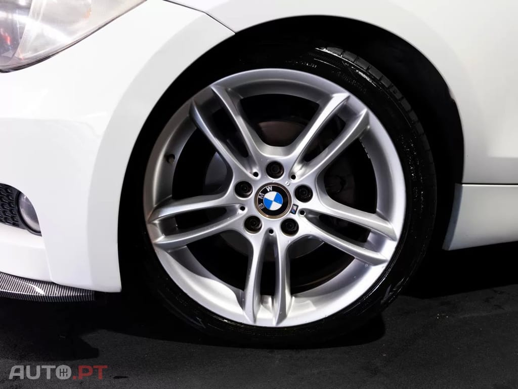 BMW 120 d Aut. Limited Edition Lifestyle c/ M Sport Pack