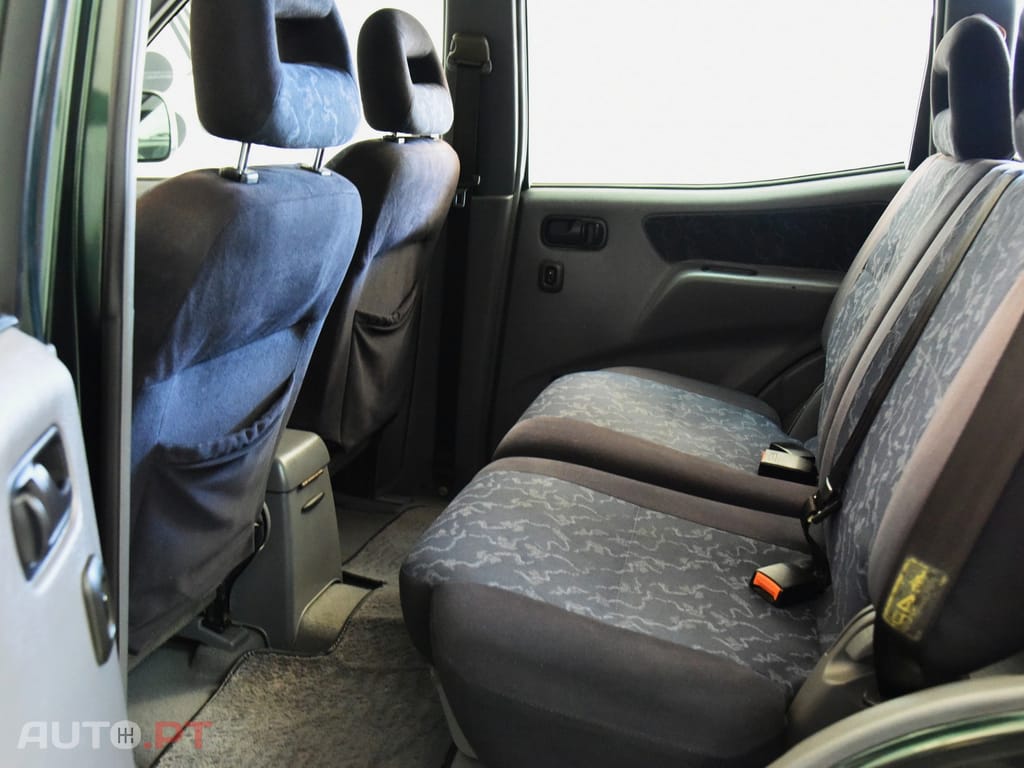 Nissan Terrano II 2.7 TDi SR AC+ABS