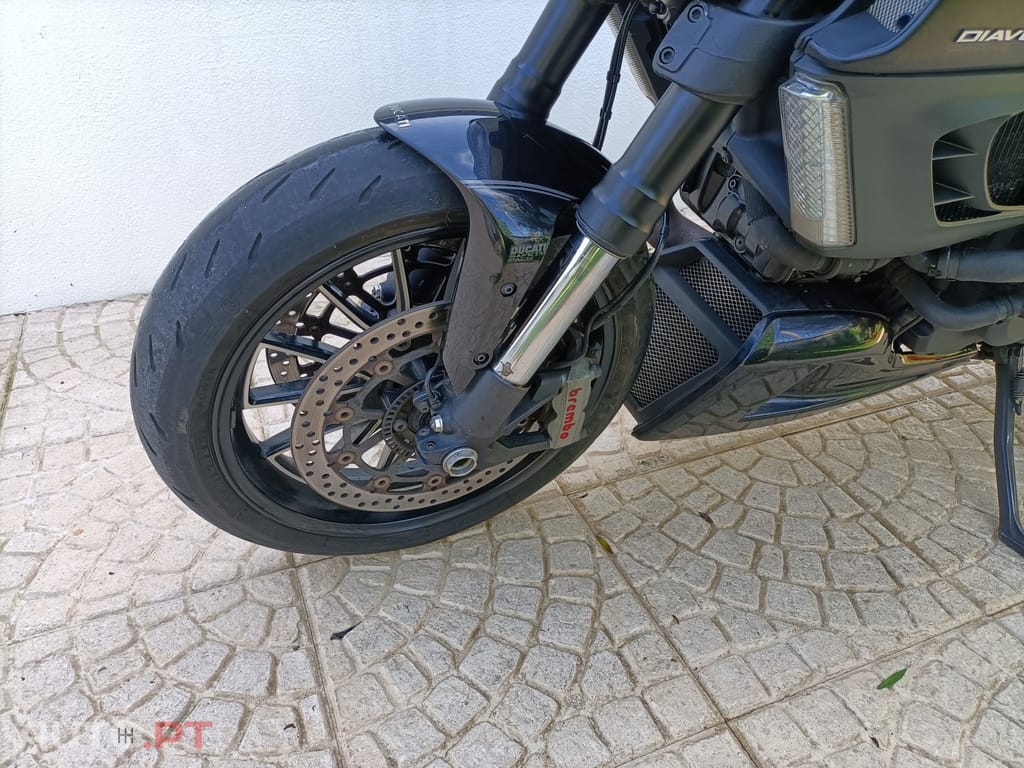 Ducati Diavel 1200 CROMO ABS COM EXTRAS