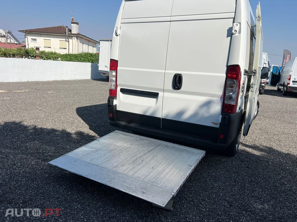 Citroen Jumper 2.2 HDi 30 L2H2