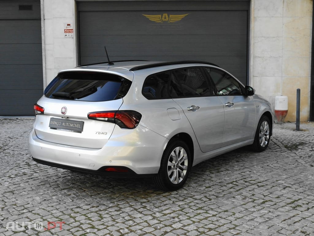 Fiat Tipo 1.3 M-Jet Easy