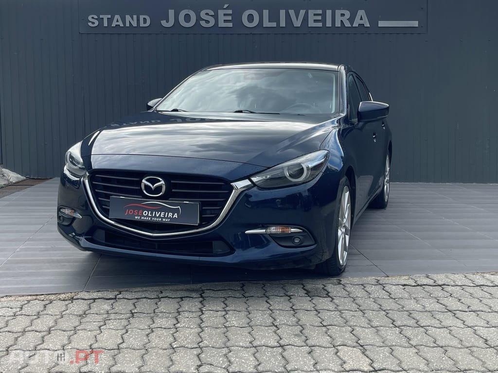 Mazda 3 1.5 Sky-D Excellence Navi