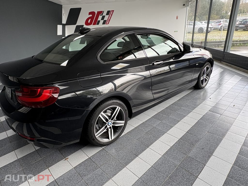 BMW 218 d Coupe Line Sport