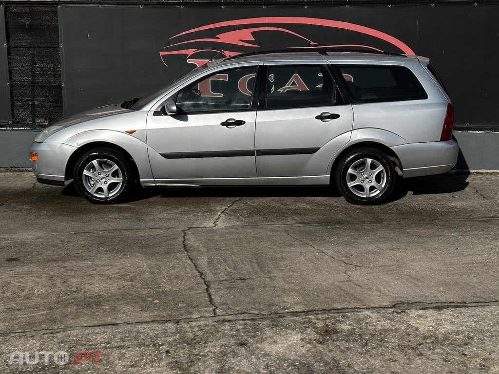 Ford Focus SW 1.4 Ambiente