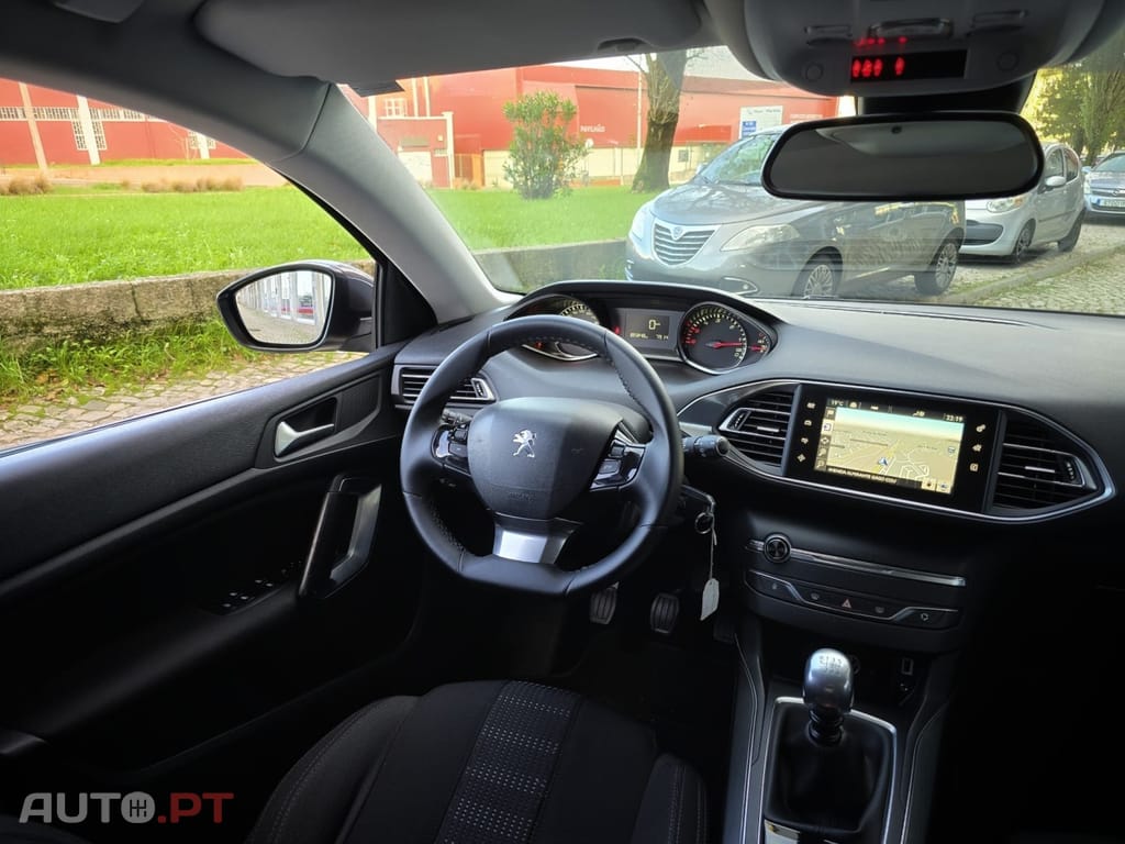 Peugeot 308 SW 1.6 BlueHDi Allure