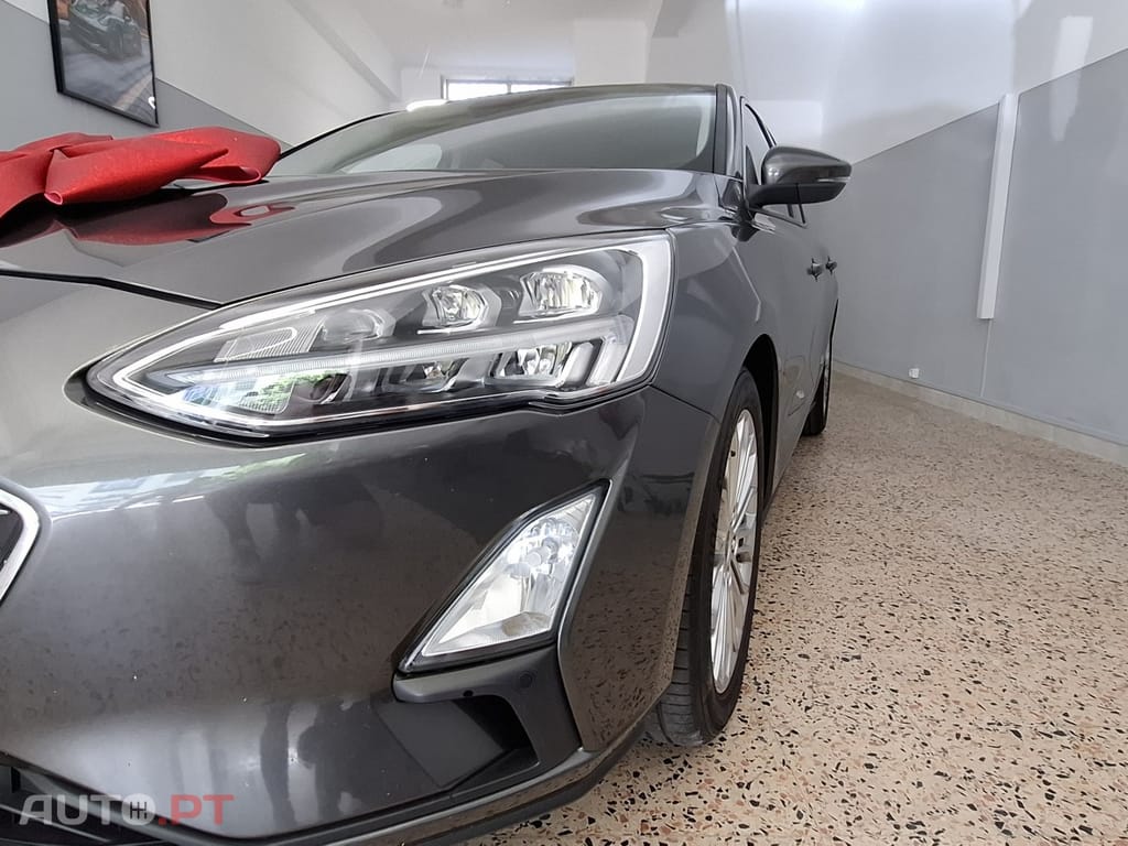Ford Focus 1.5 TDCi EcoBlue Titanium
