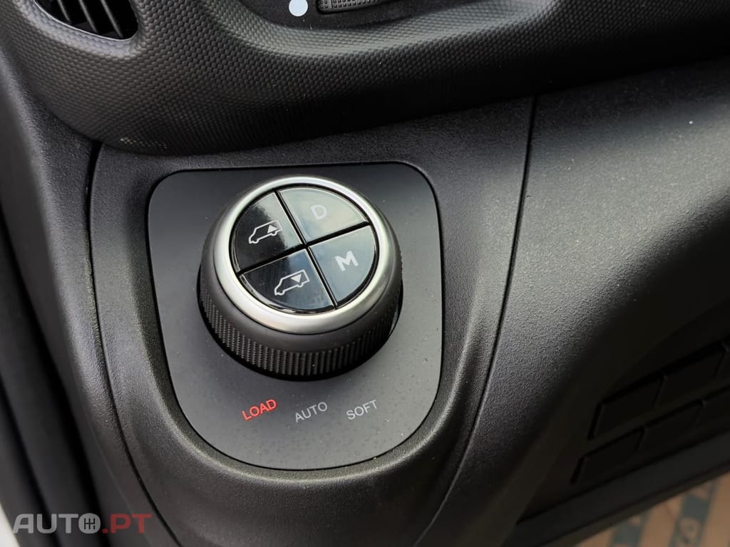 Iveco Daily PLATAFORMA 1000 KG