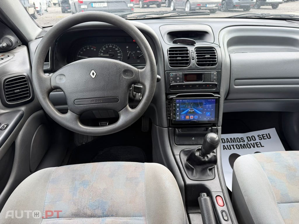 Renault Laguna 2.2 D