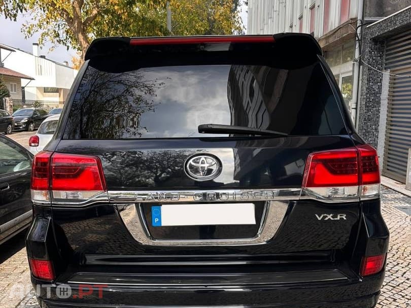 Toyota Land Cruiser Executive