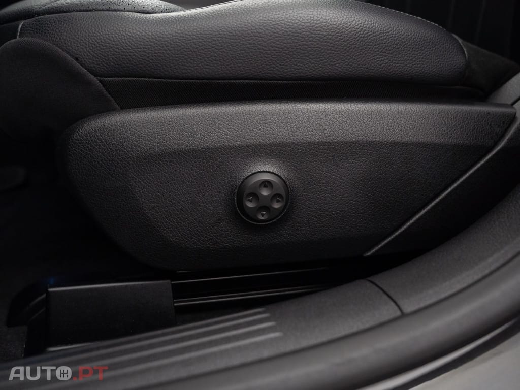 Mercedes-Benz EQE 350+