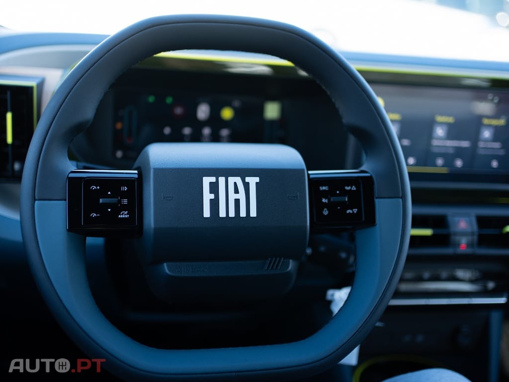 Fiat Grande Panda 1.2 Hybrid La Prima eDCT