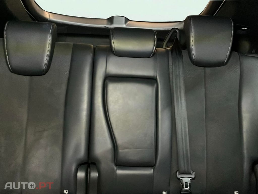 Mitsubishi Eclipse Cross PHEV MOTION AT1