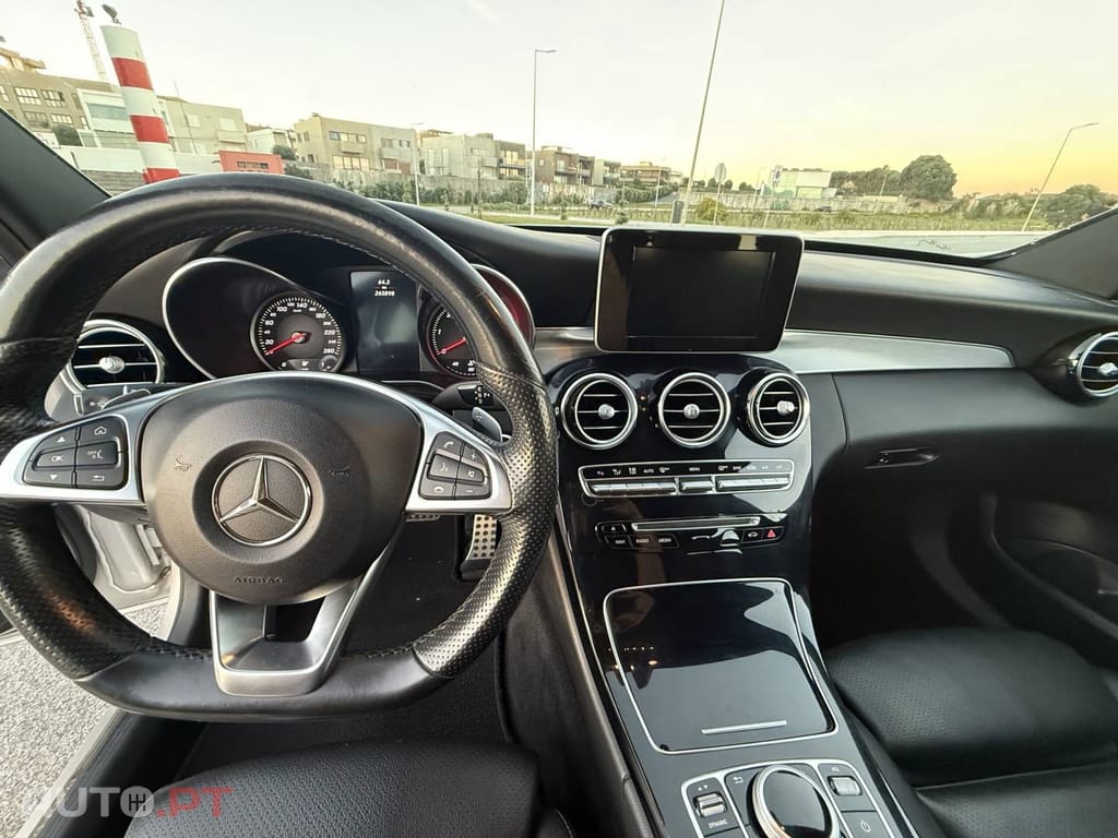 Mercedes-Benz C 200 d Station 7G-TRONIC AMG Line