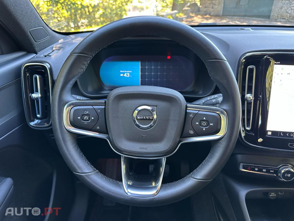 Volvo XC40 Recharge Plus