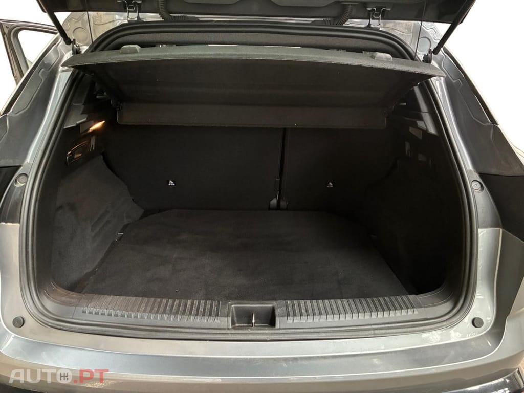Renault Austral 1.2 E-Tech Mild Hybrid Advanced Techno
