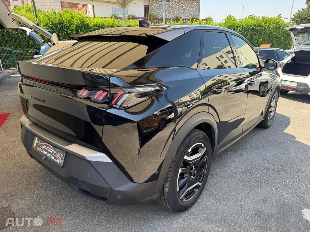 Peugeot E-3008 73 kWh Allure