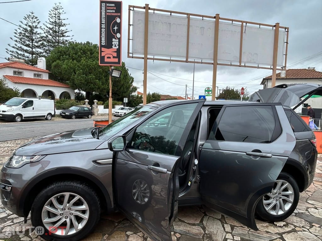 Land Rover Discovery Sport Sport 2.0 TD4 HSE AUTO