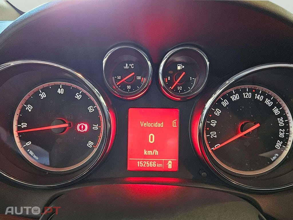 Opel Astra 1.6 150 anos