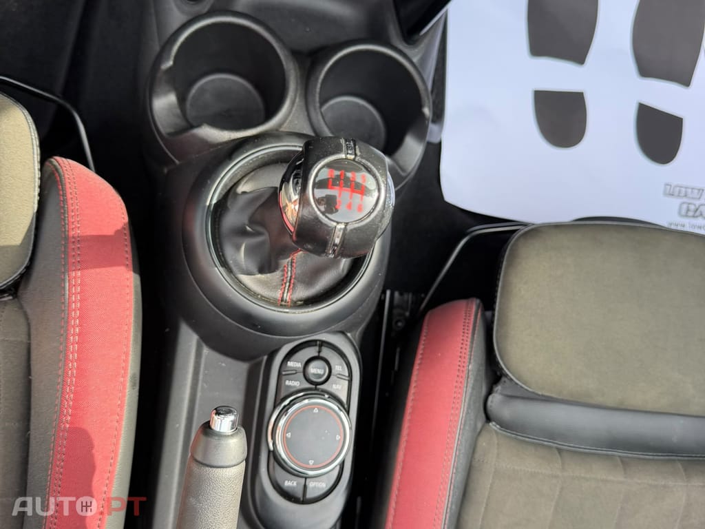 MINI Cabrio John Cooper Works