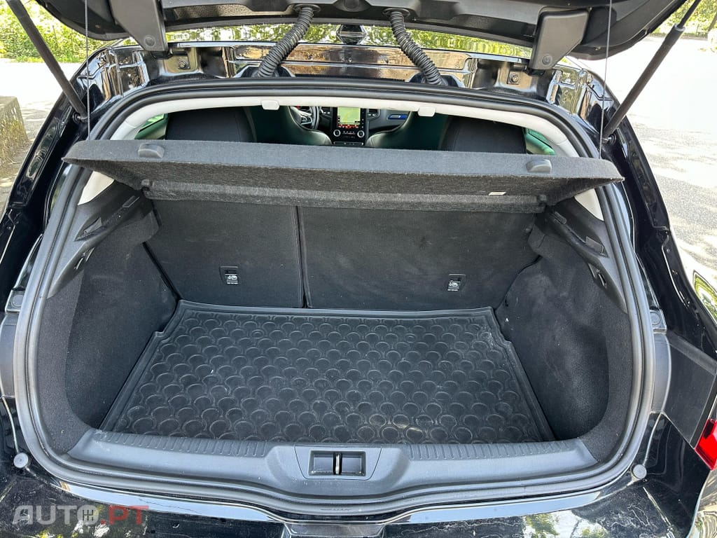 Renault Mégane 1.6 TCe GT EDC