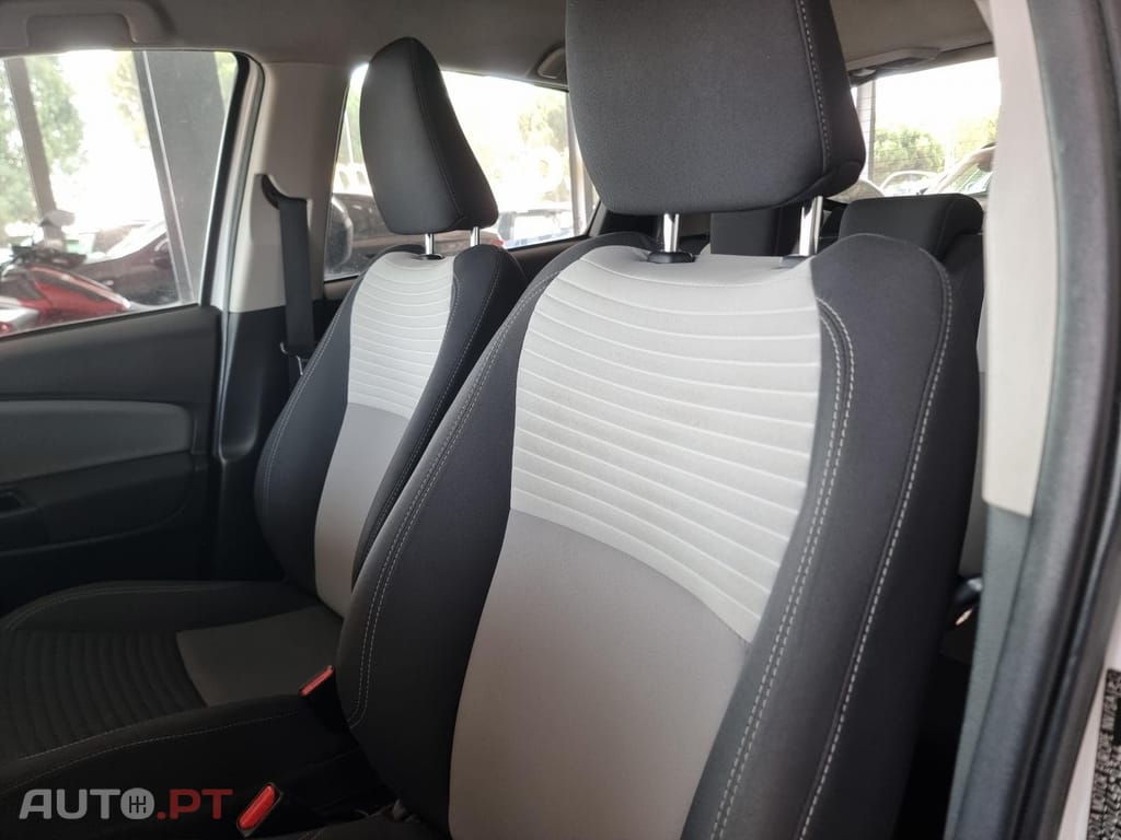 Toyota Yaris 1.0 VVT-i Comfort