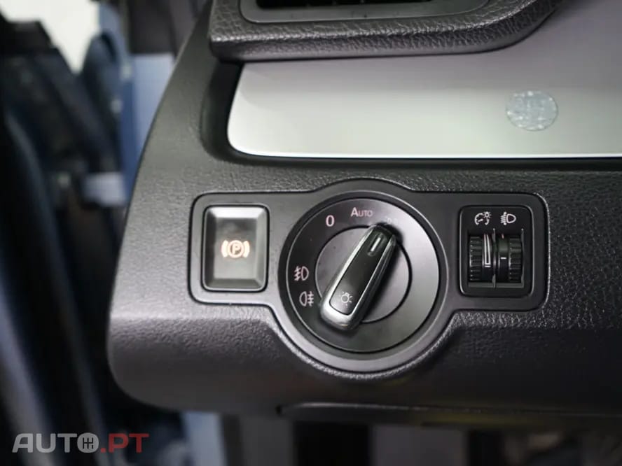 Volkswagen Passat CC 2.0 TDi