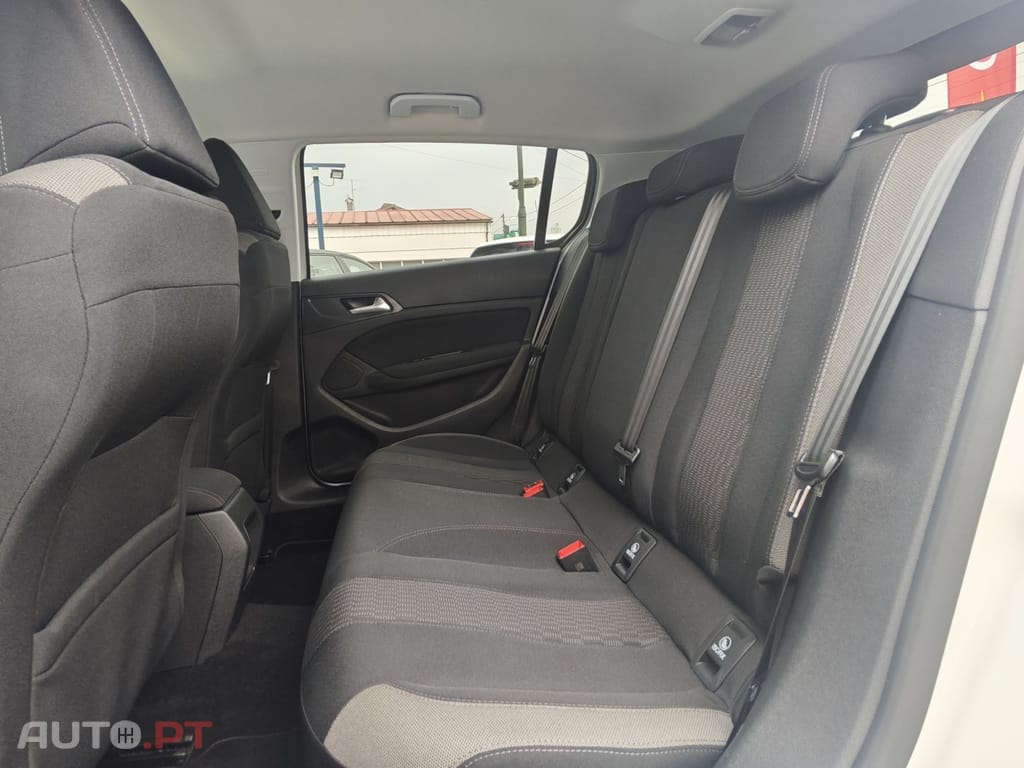 Peugeot 308 1.6 BlueHDi Style