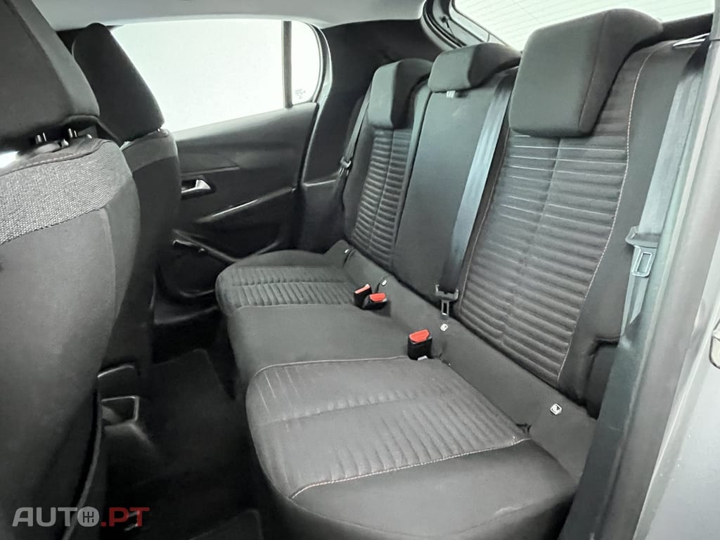 Peugeot 208 1.2 PureTech Active Pack