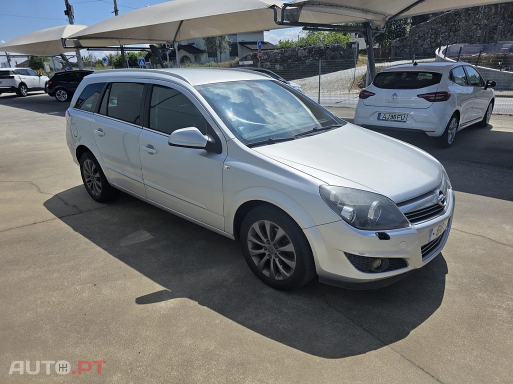 Opel Astra 1.7 CDTi Selection Business