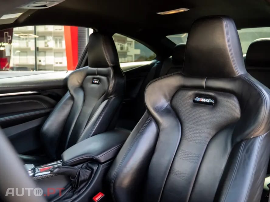 BMW M4 DKG