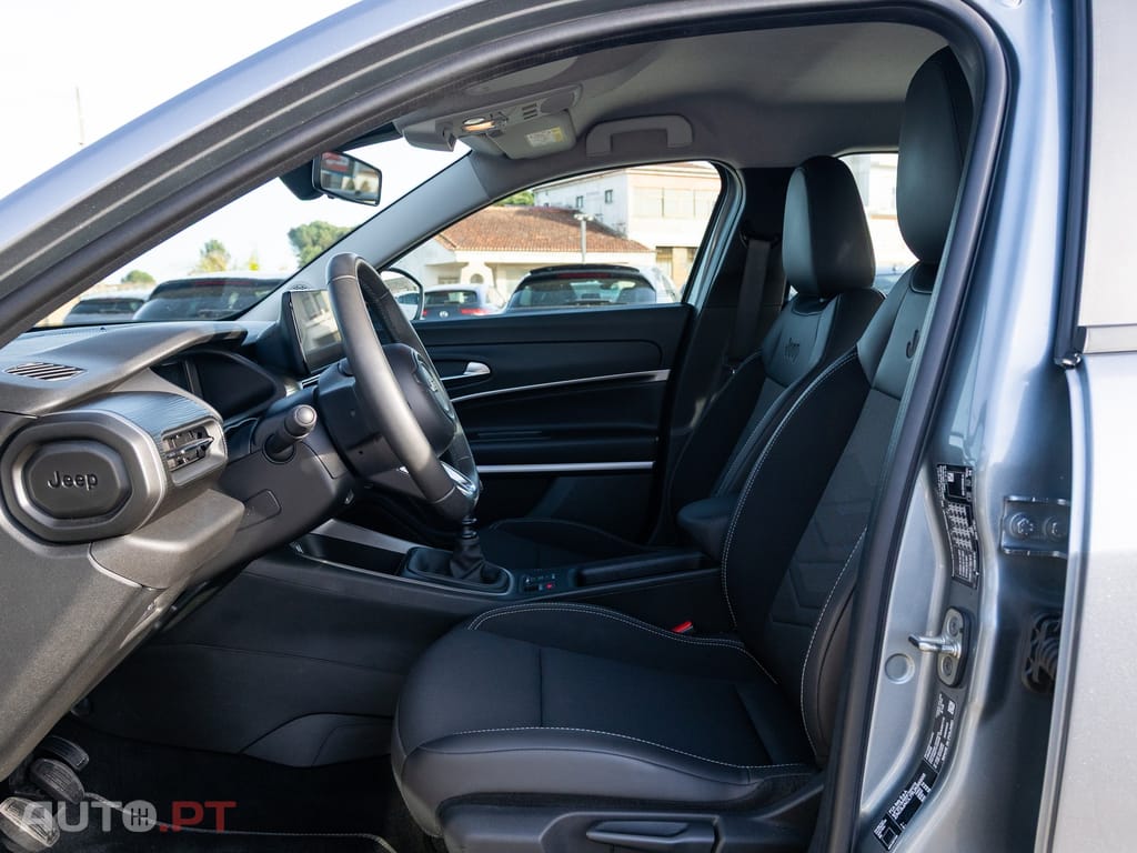 Jeep Avenger 1.2 GSE T3 Altitude
