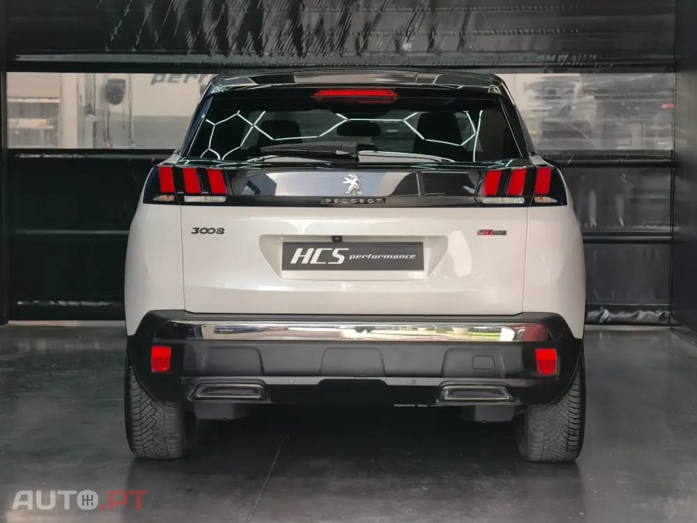Peugeot 3008 1.5 BlueHDi Crossway EAT8