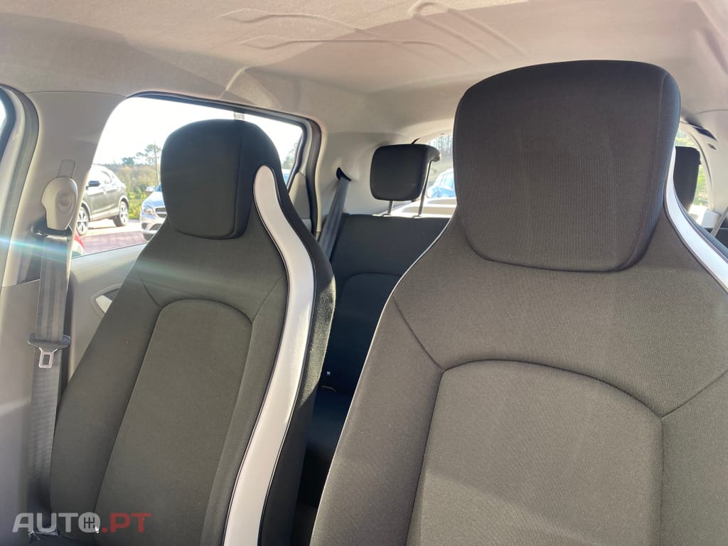 Renault Zoe (c/ Bateria) 41 kwh Life