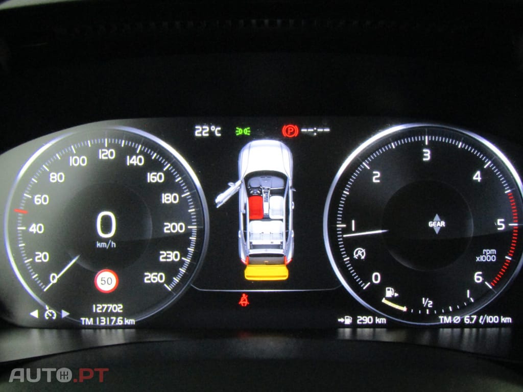 Volvo XC40 2.0 D3 Momentum