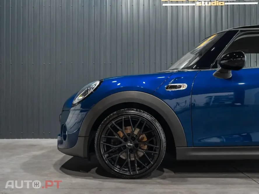 MINI Cooper Cooper S