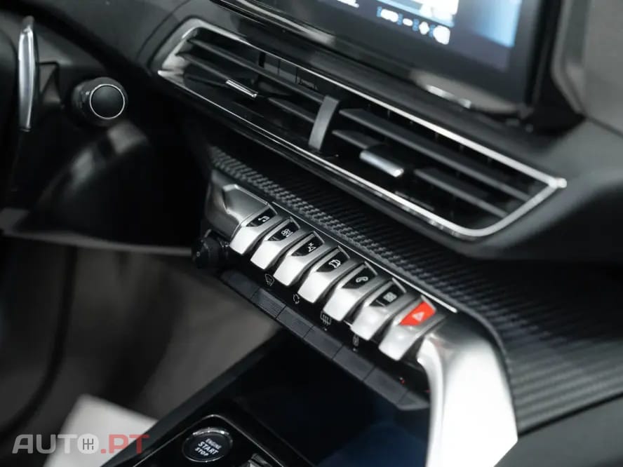 Peugeot 5008 1.5 BlueHDi Allure EAT8