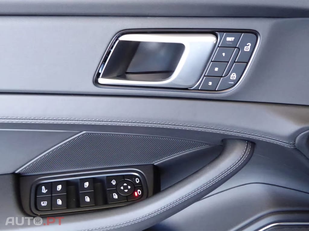 Porsche Panamera 4 E-Hybrid I.V.A DEDUTIVEL