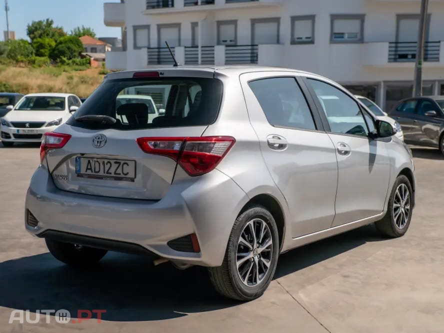 Toyota Yaris 1.0 VVT-i Comfort