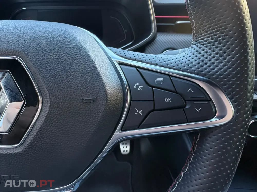 Renault Clio 1.0 TCe RS Line