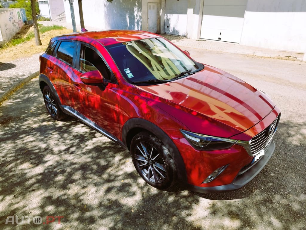 Mazda CX-3 1.5 Skyactive Ecellence Navi