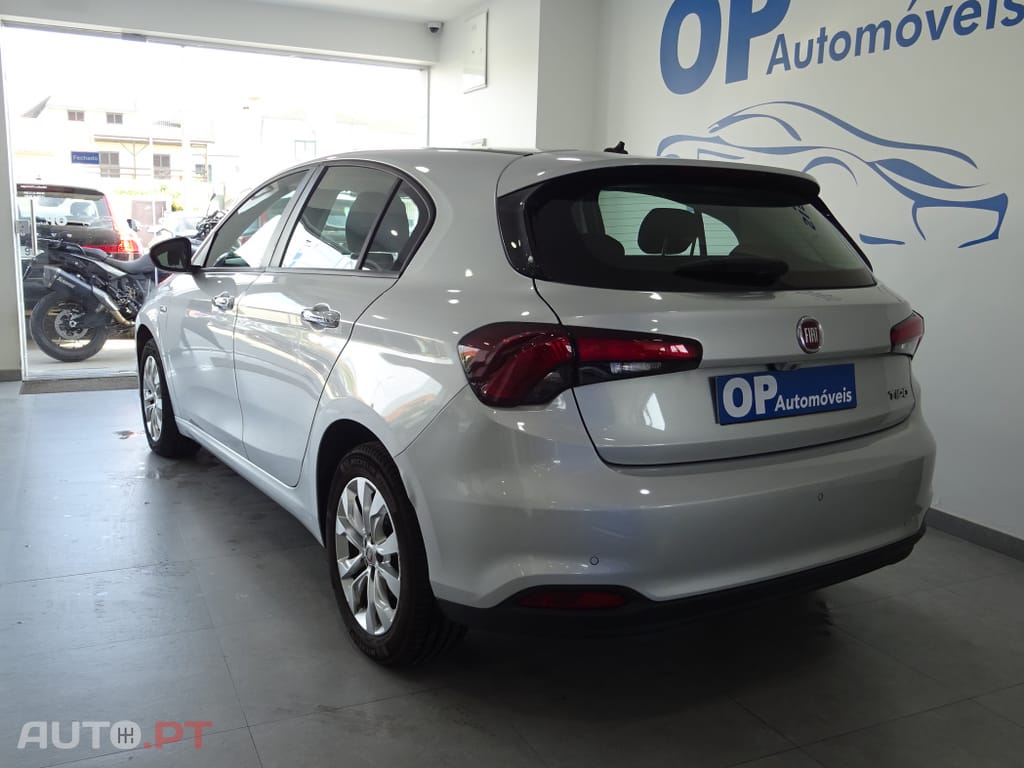 Fiat Tipo 1.3 M-Jet Lounge